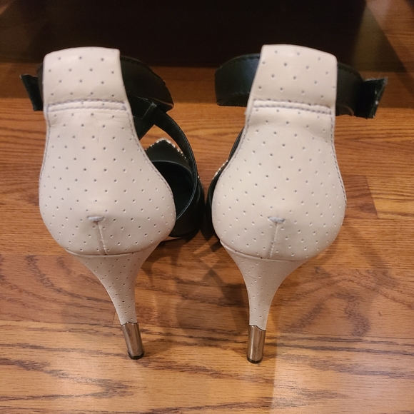 Rachel Roy - Picture 6 of 9